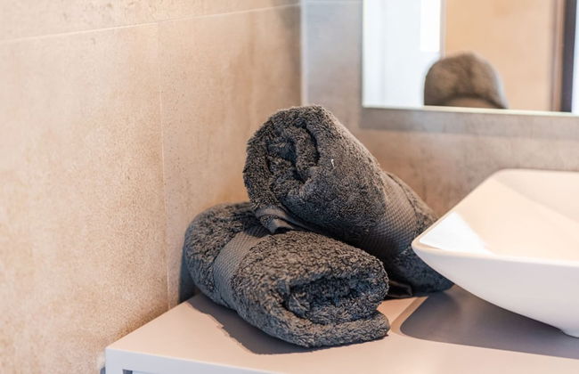 Luxury Living in Shkoder s Historic Heart - Photo 61