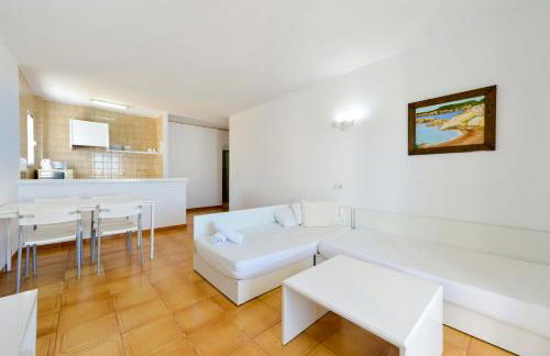 Apartamentos San Antonio Beach - Foto 41