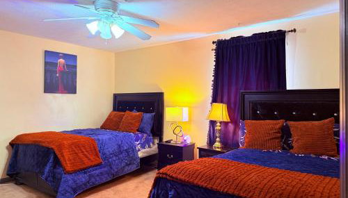 Large 3BR Home for Families and Work Stays With Fast WIFI - Foto 3