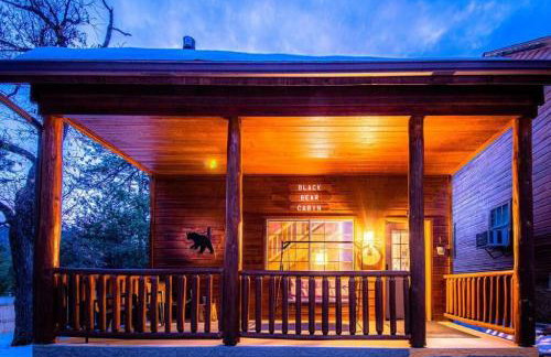 Cabin #5 Black Bear - Pet Friendly - Sleeps 6 - Playground & Game Room - Photo 2