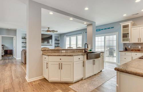 Private Beach and Deck Bayfront Home in Hayes! - Foto 10