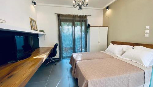 Small Gem Studio Athens, next to metro nomismatokopeio - Foto 2