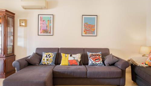 Central Cascais Apartment with private parking - Foto 5