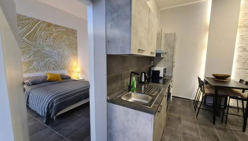 Be Magenta, Art Home - Yellow style - Near Milano, Rho Fiera, Malpensa - Foto 5