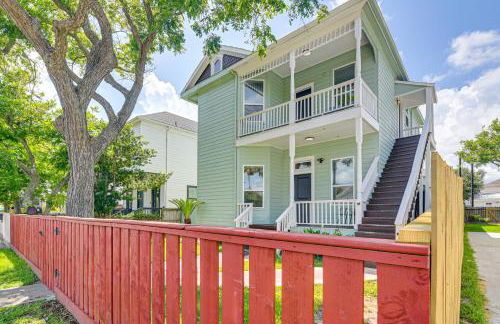 Close to Beach Walkable Galveston Getaway! - Foto 3