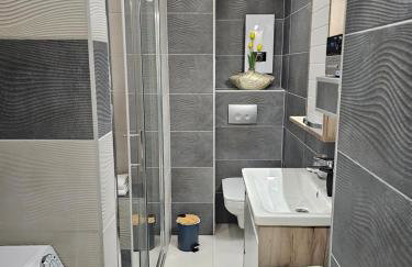 Apartment SAND - Entry with PIN 0 - 24h, Luxury massage chair,Infrared sauna,FREE CANCELLATION 24 hours before Check In, Premium pillows and mattress - Photo 8