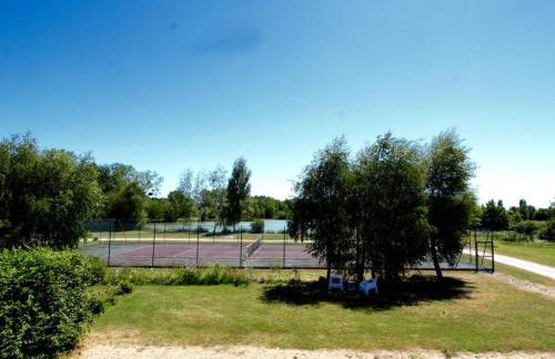 Gîte rustique à Cheverny: nature, tennis, animaux bienvenus, pêche et châteaux de la Loire à proximité - FR-1-491-366 - Foto 7