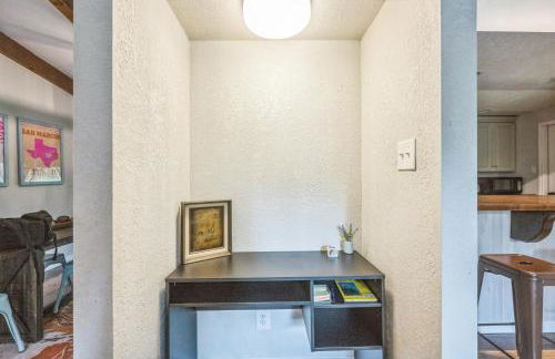 Hill Country Getaway Near San Marcos River home - Photo 17