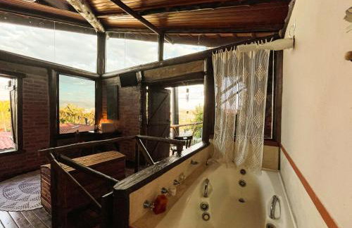 Casa de Hospedes Chalé Rustico com Banheira e Piscina Privativa a 1h de SP Espaço Totalmente Privativo - Foto 63