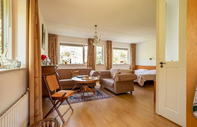 Comfy Holiday Home in Hoorn With French Balcony - Foto 15