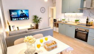 ELIOS LIVING - Parcheggio Privato, Vicino al centro, 200m dal Mare - Photo 4