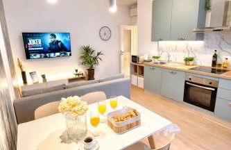 ELIOS LIVING - Parcheggio Privato, Vicino al centro, 200m dal Mare - Photo 4