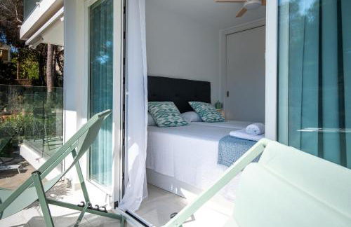 Sunny apartment 1B with balcony & pool in canyamel - Photo 4