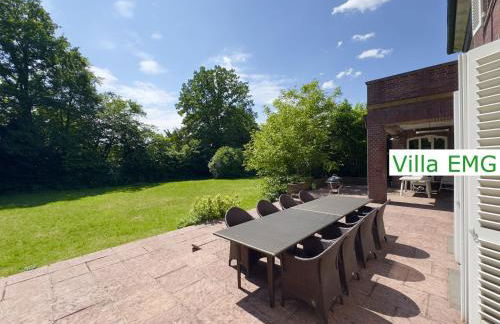 Luxury Villa EMG Steinfurt - Historische Villa mit Sauna, SPA, Garten & großem Essbereich für bis zu 22 Personen - Foto 76