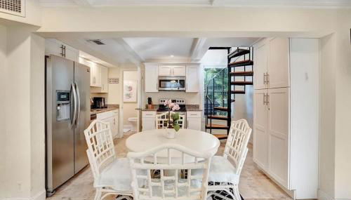 The Blue Pearl - Soak Up Views from a Scenic Poolside Upper Deck - Foto 5