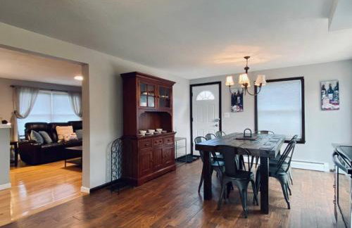 16 A COZY GETAWAY 4BED 3BATH HOME W FIRE PIT - Foto 16