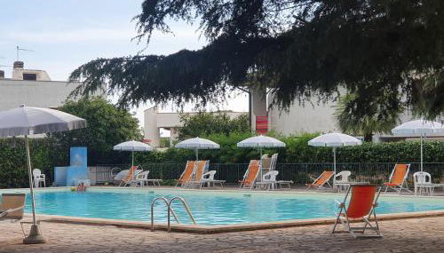 ççç Holiday Properties Le Vele ççç - Foto 1, sunbed