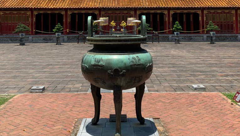 Tour di Hue e Thuy Bieu in bici