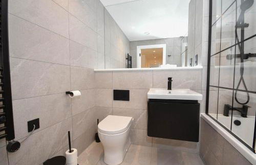 Modern 2 Bed Flat in Central Manchester w Balcony - Foto 27