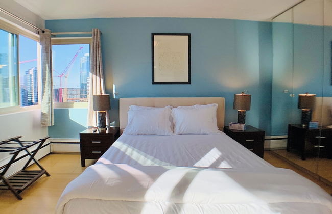 Pikes meets CapHill-Convention Center - Photo 3