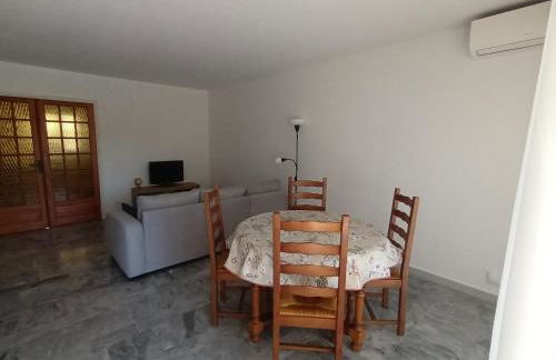 Appartement Fréjus - T3 - 2 chambres - 4 personnes - garage - clim - port à 300 m - Foto 8