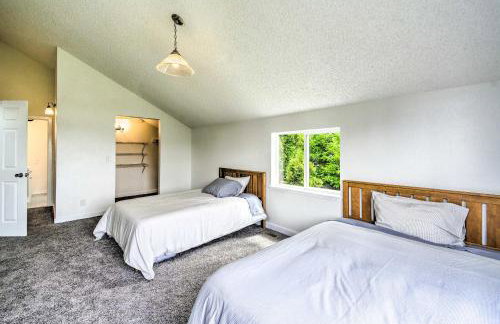 Stunning Hood Canal Getaway w/ Private Deck! - Foto 23