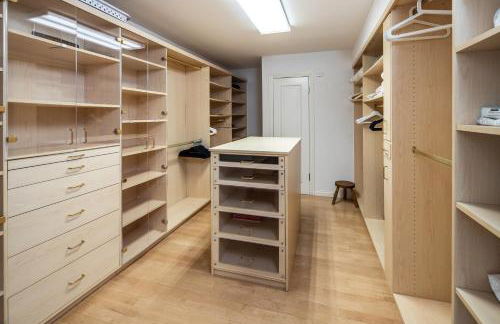 Beach Resort Home with Ocean Views Jacuzzi & Sauna! - Foto 31