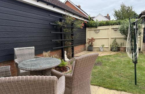 Spacious 3 Bed House in Horsham - Foto 15