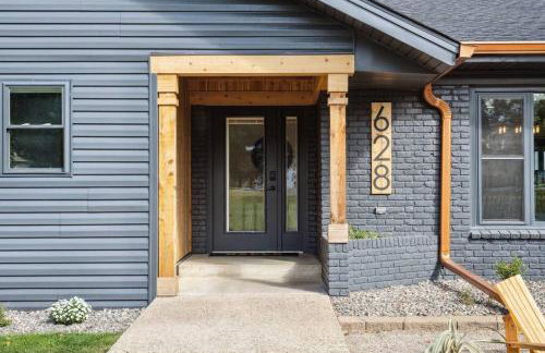 Luxury Cowdry Cottage Lake Home - Foto 45