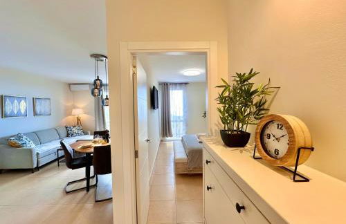 Sunshine Apartment with Sea Viev - Foto 43