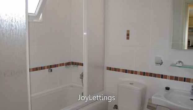 Villa TH10 by JoyLettings - Foto 4, Baño