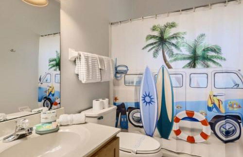 The Marvel Mansion 5BR Pool Home Near Disney World - Foto 32