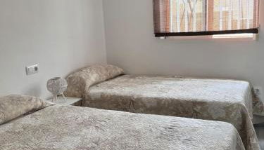 Adosado cerca de la playa y club de buceo con piscina en calabardina, Aguilas - Foto 4