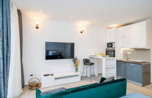 Corallium Precious - Photo 2