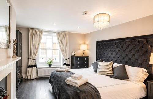 Hexham Town Centre, Market Place View - Photo 16