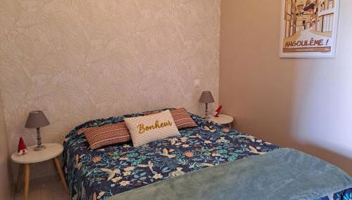 Petit gîte La vigne est belle - 2 étoiles- Sud Charente - Foto 4