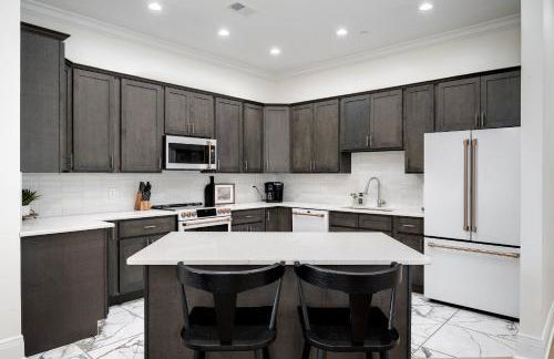 Top Floor Penthouse at the Historic Levy Building - Foto 18