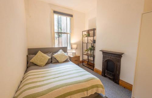 Large House, Garden, 3 Bedrooms - Foto 32