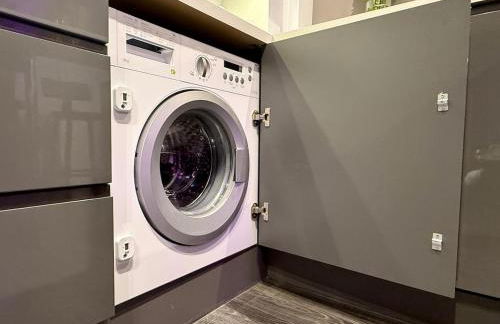 Beautiful 5-Bed East Sussex Home with Hot Tub - Foto 29