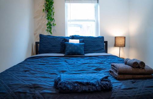 Stylish 3BR w Pool Table & Garage - Foto 43