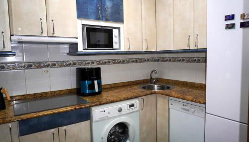 Apartamento con piscina de junio a septiembre y a 100 m de la playa - Foto 4