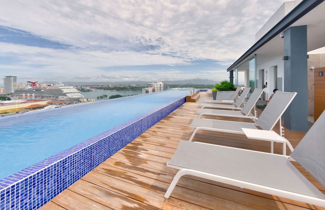 Spectacular Beach And Mountain View Condo - 5 Min From The Beach - Foto 11