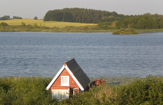 Bootshaus Direkt am See mit Eigenem Steg an der Ostsee - Foto 30