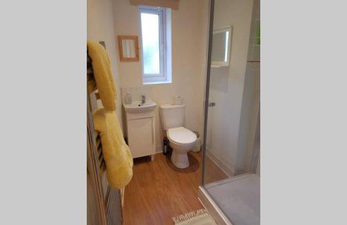 Cosy, self contained annex - Photo 3