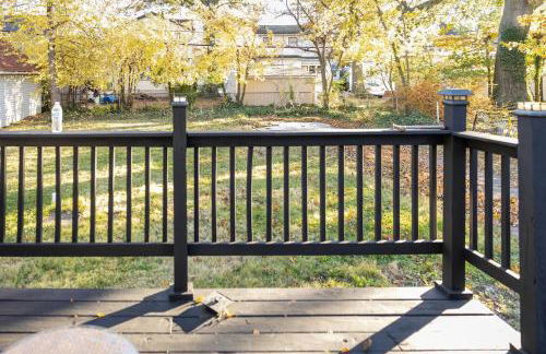 Euclid Near Lake Erie Cleveland king bed - Foto 17