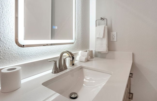 Barsala At The Virginia - Photo 25