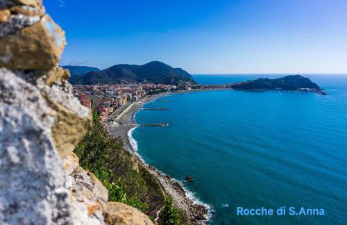 Attico con terrazza fronte mare a Cavi di Lavagna - Foto 6