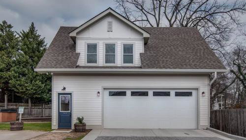 Cozy Loft - Steps to 12th South and Belmont - Foto 2