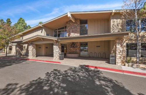 Mountain Oasis Stunning Views Renovated Condo Near Flagstaff Attractions - Foto 30