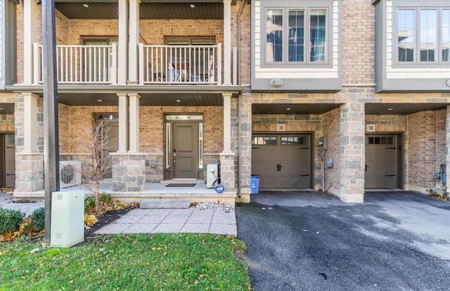 3BR 2 5BA Townhome 1 min to the Beach BBQ Parking - Foto 49